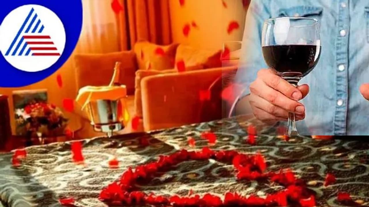 ಯಪ್ಪಾ..ಮದ್ವೆಗೆ ಬಂದ ಅತಿಥಿಗಳಿಂದ್ಲೇ ಹನಿಮೂನ್ ಹೋಗೋಕೆ ದುಡ್ಡು ಕಲೆಕ್ಟ್ ಮಾಡಿದ ವಧು ! ಯಪ್ಪಾ..ಮದ್ವೆಗೆ ಬಂದ ಅತಿಥಿಗಳಿಂದ್ಲೇ ಹನಿಮೂನ್ ಹೋಗೋಕೆ ದುಡ್ಡು ಕಲೆಕ್ಟ್ ಮಾಡಿದ ವಧು !