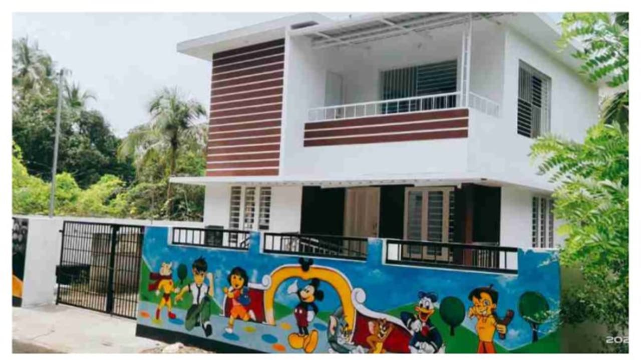 കൗതുകമായി പുന്നയൂര്ക്കുളത്തെ സ്മാര്ട്ട് അങ്കണവാടികള്; ഉദ്ഘാടനത്തിനൊരുങ്ങി കുമാരന് പടി അങ്കണവാടി കൗതുകമായി പുന്നയൂര്ക്കുളത്തെ സ്മാര്ട്ട് അങ്കണവാടികള്; ഉദ്ഘാടനത്തിനൊരുങ്ങി കുമാരന് പടി അങ്കണവാടി