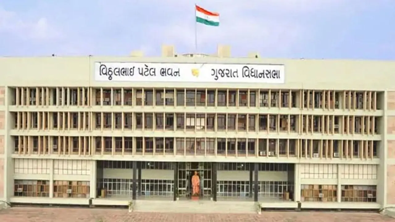 महाराष्ट्र सियासी संकट के बीच जानिए देश में पहली बार किस राज्य में बहुमत न होने से गिर गई थी सरकार महाराष्ट्र सियासी संकट के बीच जानिए देश में पहली बार किस राज्य में बहुमत न होने से गिर गई थी सरकार