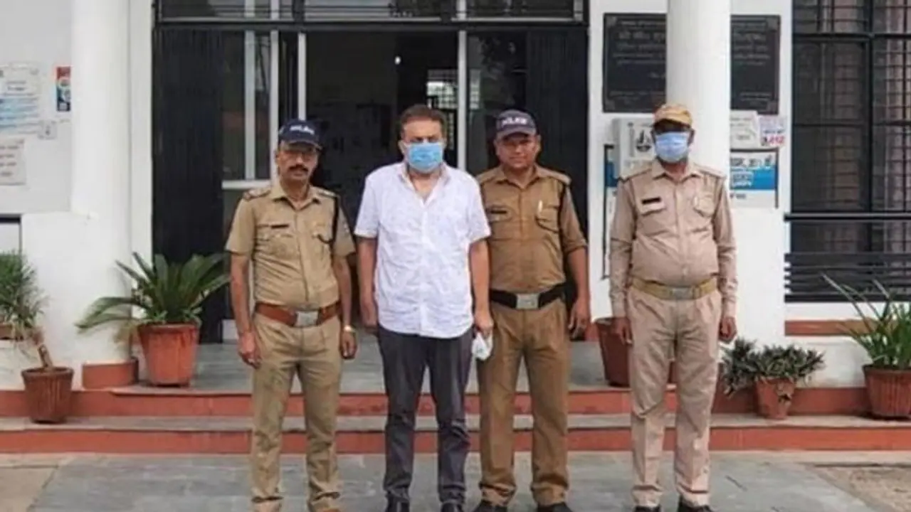 जमीन की धोखाधड़ी मामले में डेढ़ महीने पहले दर्ज हुआ था मुकदमा, अब पूर्व मंत्री का बेटा गिरफ्तार जमीन की धोखाधड़ी मामले में डेढ़ महीने पहले दर्ज हुआ था मुकदमा, अब पूर्व मंत्री का बेटा गिरफ्तार