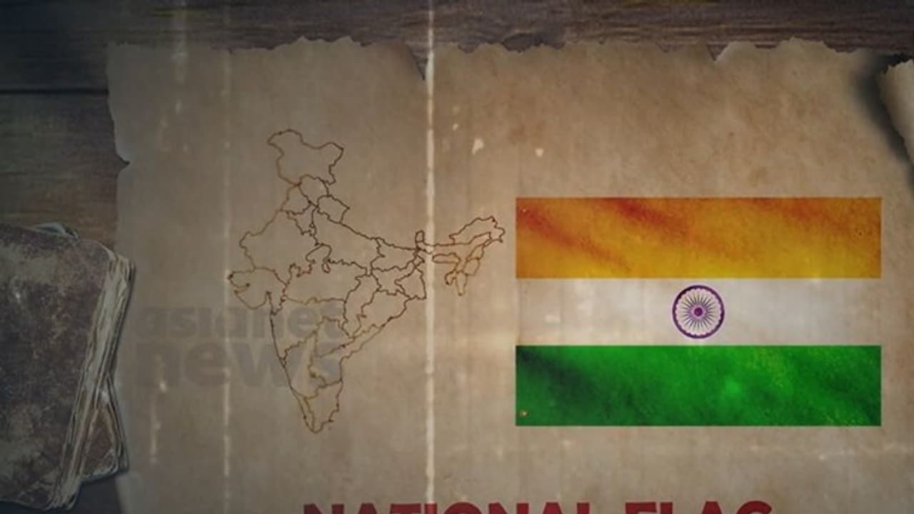 இந்திய மூவர்ணக் கொடி உருவானது இப்படிதான்… அதன் பரிணாம வரலாறு இதோ!! இந்திய மூவர்ணக் கொடி உருவானது இப்படிதான்… அதன் பரிணாம வரலாறு இதோ!!