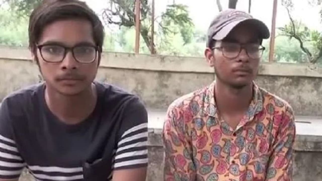 पापा को कुछ पता भी नहीं और उन्हें मार डाला, कन्हैयालाल के बेटों की जुबानी पूरी कहानी...पोस्ट से लेकर हत्या तक पापा को कुछ पता भी नहीं और उन्हें मार डाला, कन्हैयालाल के बेटों की जुबानी पूरी कहानी...पोस्ट से लेकर हत्या तक