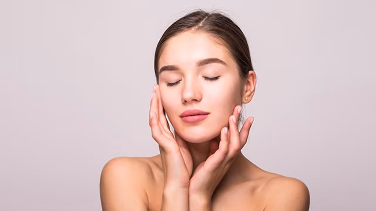 4 ways to achieve a supple, moisturised and hydrated skin during monsoon 4 ways to achieve a supple, moisturised and hydrated skin during monsoon