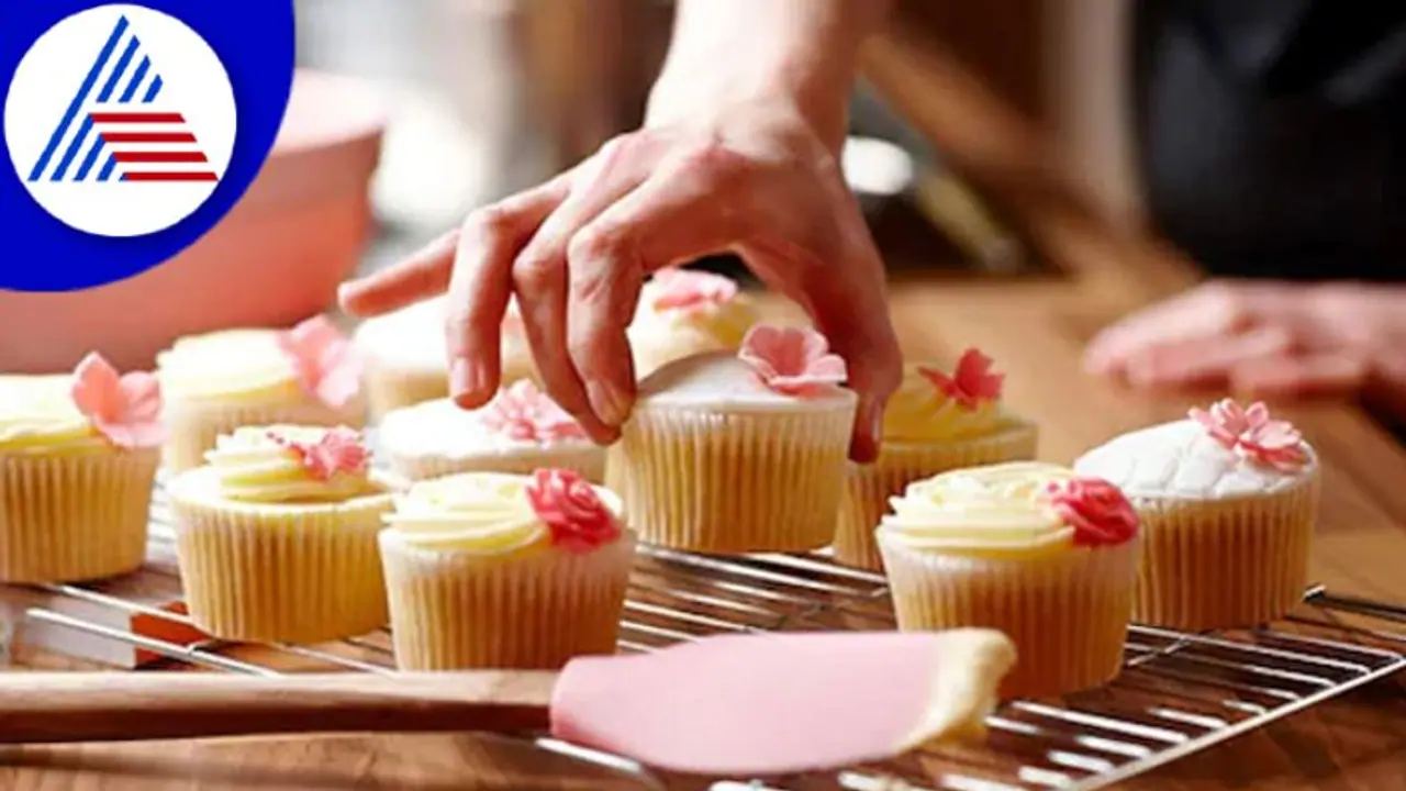 ಬಾಯಲ್ಲಿಟ್ರೆ ಕರಗುತ್ತೆ, ಸಾಫ್ಟ್‌ ಕೇಕ್ ತಯಾರಿಸೋಕೆ ಸಿಂಪಲ್ ಟ್ರಿಕ್ಸ್