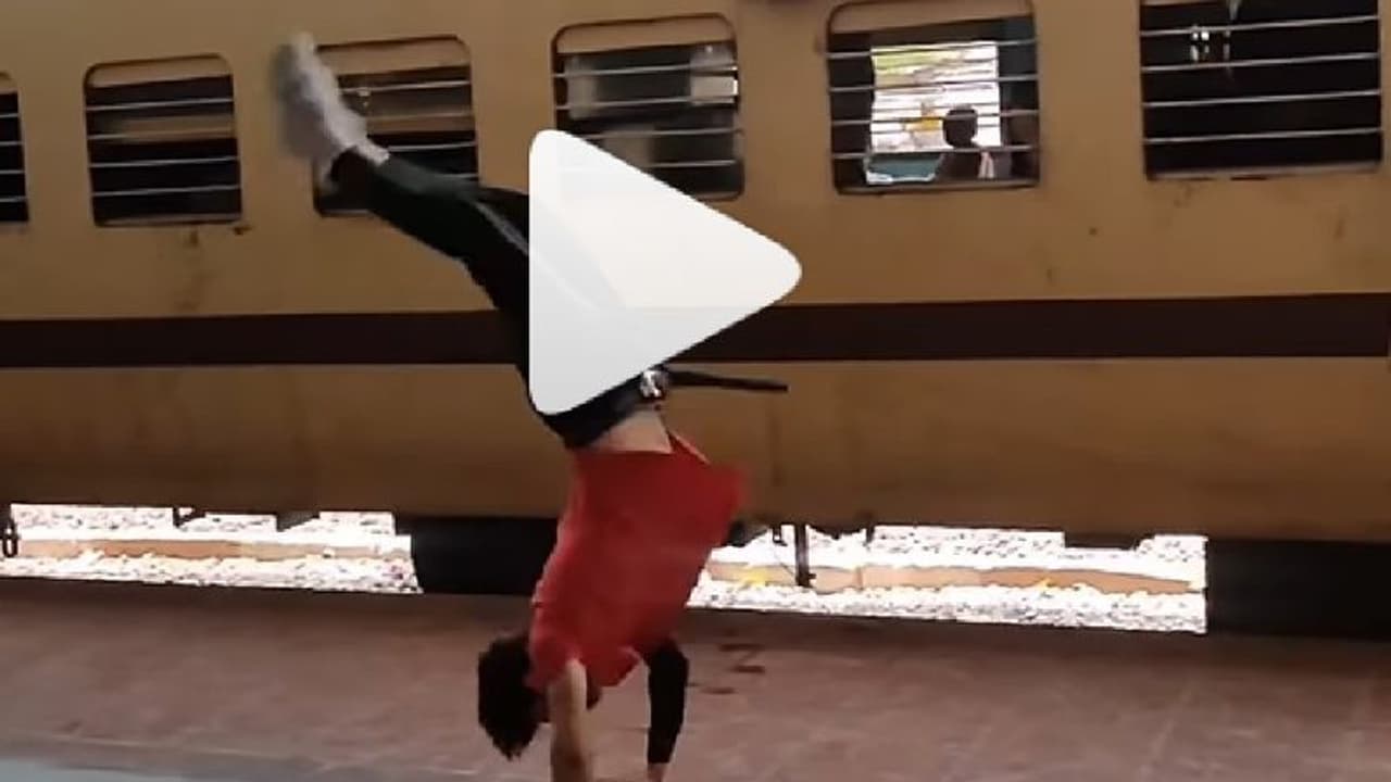 ಯುವಕನ ಸ್ಟೈಲಿಶ್‌ ಬ್ಯಾಕ್‌ಫ್ಲಿಪ್‌ ಸ್ಟಂಟ್‌ಗೆ ಬೆರಗಾದ ನೆಟ್ಟಿಗರು