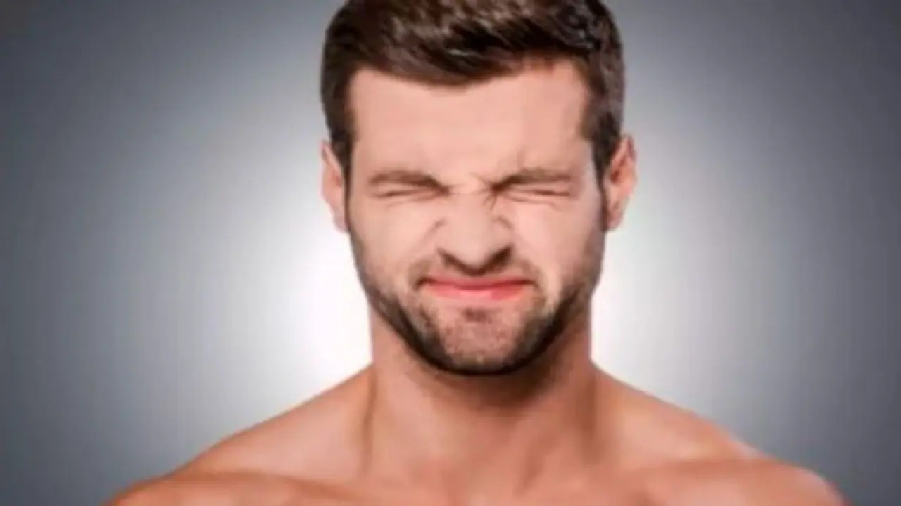 दुनिया में पहला शख्स जिसे हुई ये बीमारी, प्राइवेट पार्ट में बज रही थी सीटी दुनिया में पहला शख्स जिसे हुई ये बीमारी, प्राइवेट पार्ट में बज रही थी सीटी