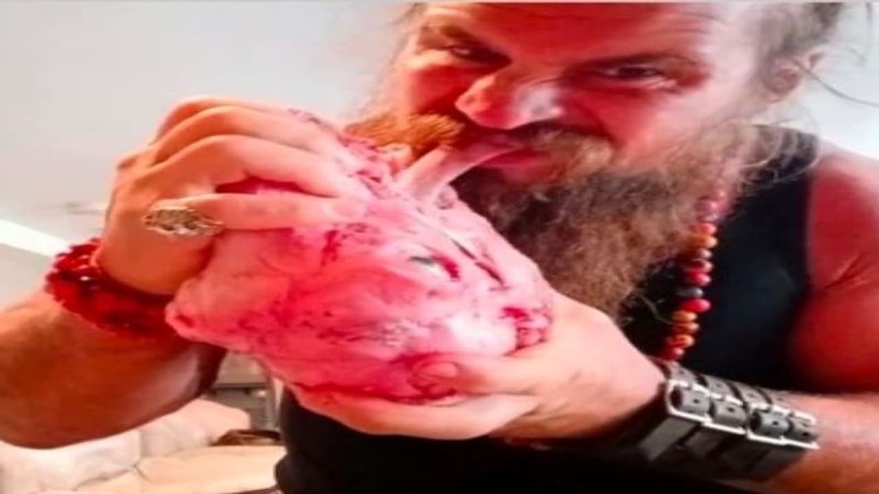 दूध, अंडा, मांस सब कुछ कच्चा खाता है यह शख्स, बताया ऐसे खाने से क्या होता है उसके साथ दूध, अंडा, मांस सब कुछ कच्चा खाता है यह शख्स, बताया ऐसे खाने से क्या होता है उसके साथ