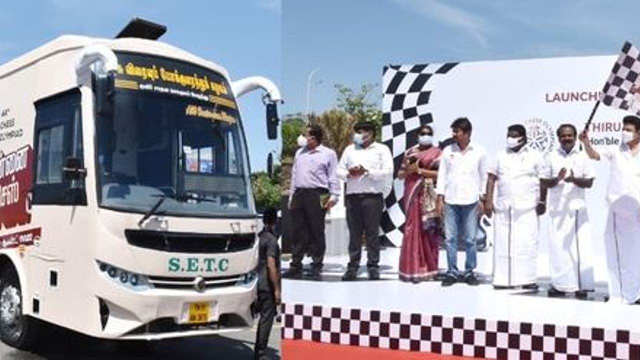 நம்ம செஸ்...நம்ம பெருமை... ஒலிம்பியாட் போட்டி பேருந்தை தொடங்கி வைத்த முதலமைச்சர் மு.க.ஸ்டாலின் நம்ம செஸ்...நம்ம பெருமை... ஒலிம்பியாட் போட்டி பேருந்தை தொடங்கி வைத்த முதலமைச்சர் மு.க.ஸ்டாலின்