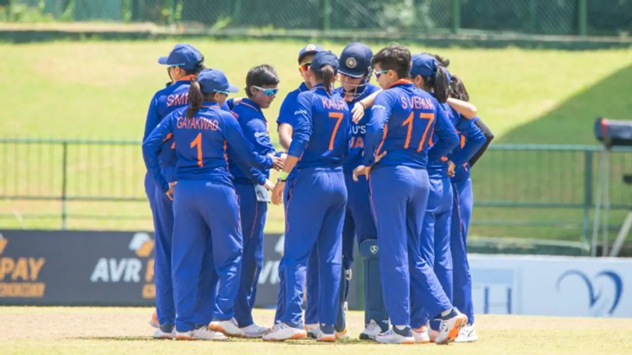 మూడో టీ20లో టీమిండియాకు తప్పని ఓటమి.. షఫాలీ మెరిసినా బ్యాటర్లు విఫలం.. మూడో టీ20లో టీమిండియాకు తప్పని ఓటమి.. షఫాలీ మెరిసినా బ్యాటర్లు విఫలం..