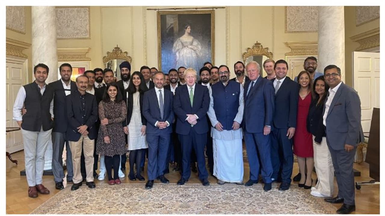 സ്റ്റാർട്ട് അപ് രംഗത്ത് സഹകരണം: കേന്ദ്ര മന്ത്രി രാജീവ് ചന്ദ്രശേഖറും സംഘവും ബോറിസ് ജോൺസണുമായി ചർച്ച നടത്തി സ്റ്റാർട്ട് അപ് രംഗത്ത് സഹകരണം: കേന്ദ്ര മന്ത്രി രാജീവ് ചന്ദ്രശേഖറും സംഘവും ബോറിസ് ജോൺസണുമായി ചർച്ച നടത്തി