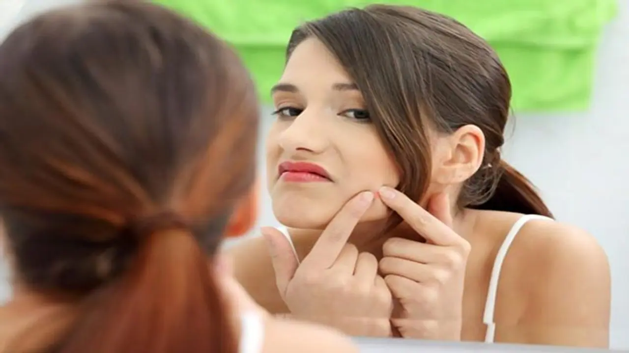 মাত্র ২ বার ব্যবহারে দূর হবে ব্রণ, রইল বিশেষ কয়টি উপাদানের হদিশ মাত্র ২ বার ব্যবহারে দূর হবে ব্রণ, রইল বিশেষ কয়টি উপাদানের হদিশ