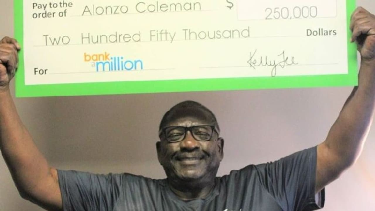 'സ്വപ്നം കണ്ട നമ്പറിന് ലോട്ടറിയടിച്ചു'; അവകാശവാദവുമായി 1.9 കോടി കിട്ടിയ ആള്‍