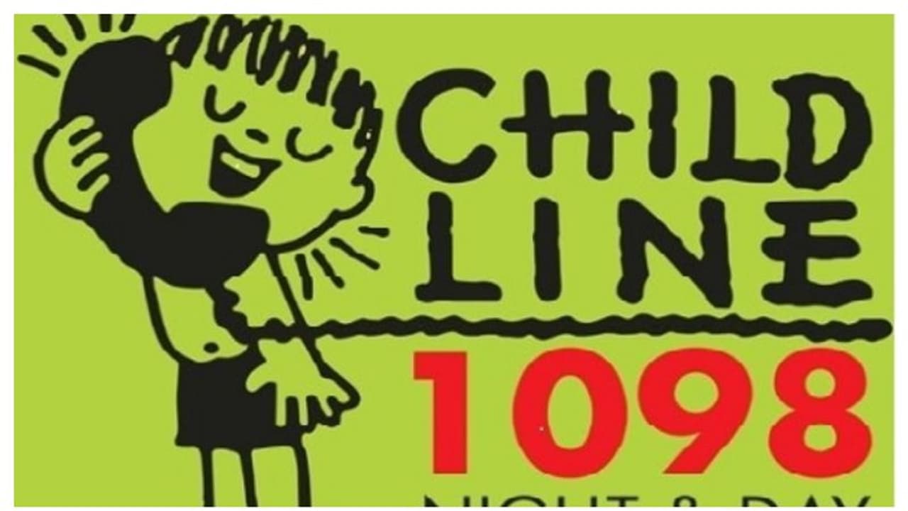 അപമാനിച്ചു, അസഭ്യം പറഞ്ഞു, കമ്പിയിൽ പിടിച്ച് തൂക്കി; സ്വകാര്യബസ് ജീവനക്കാർക്കെതിരെ എട്ടാം ക്ലാസുകാരന്റെ പരാതി 