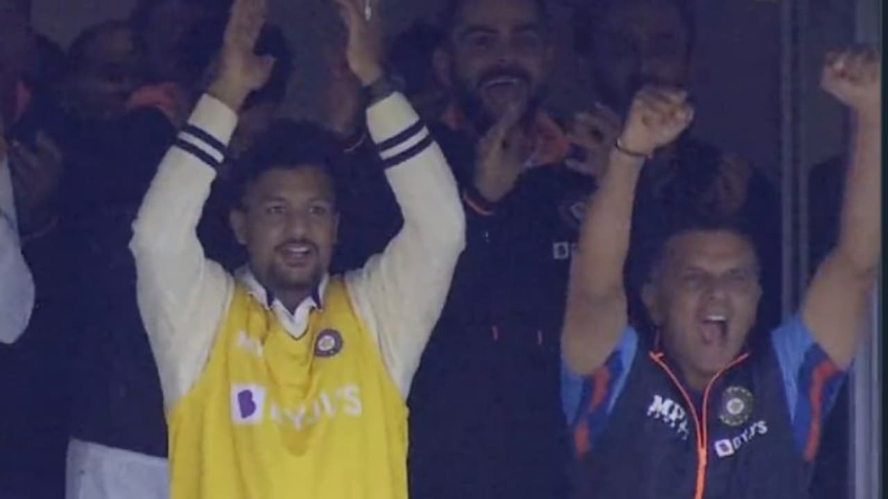 റിഷഭ് പന്തിന്റെ സെഞ്ചുറി ആഘോഷിച്ച് രാഹുല് ദ്രാവിഡ്; ഇങ്ങനെ കണ്ടിട്ടില്ലെന്ന് ക്രിക്കറ്റ് ലോകം വീഡിയോ വൈറല് റിഷഭ് പന്തിന്റെ സെഞ്ചുറി ആഘോഷിച്ച് രാഹുല് ദ്രാവിഡ്; ഇങ്ങനെ കണ്ടിട്ടില്ലെന്ന് ക്രിക്കറ്റ് ലോകം വീഡിയോ വൈറല്