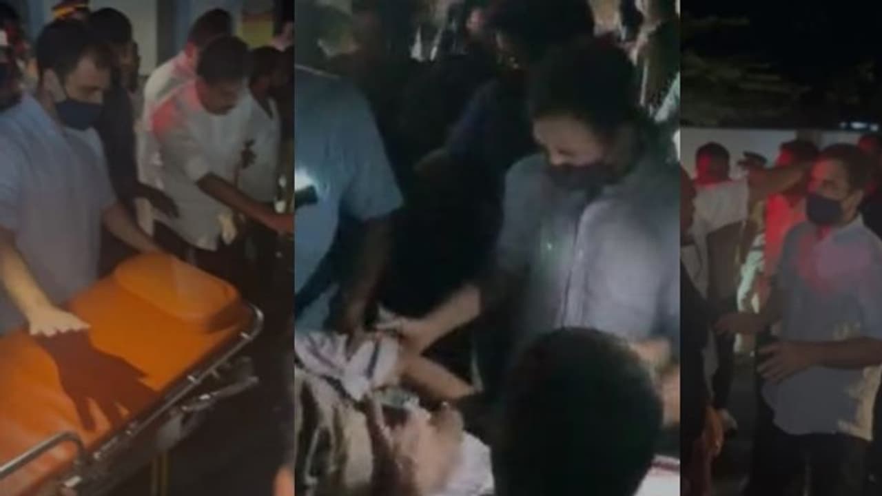 ബൈക്ക് അപകടത്തിൽപ്പെട്ടയാളെ ആശുപത്രിയിലെത്തിക്കാന് മുന്നിട്ടിറങ്ങി രാഹുല് ഗാന്ധി ബൈക്ക് അപകടത്തിൽപ്പെട്ടയാളെ ആശുപത്രിയിലെത്തിക്കാന് മുന്നിട്ടിറങ്ങി രാഹുല് ഗാന്ധി