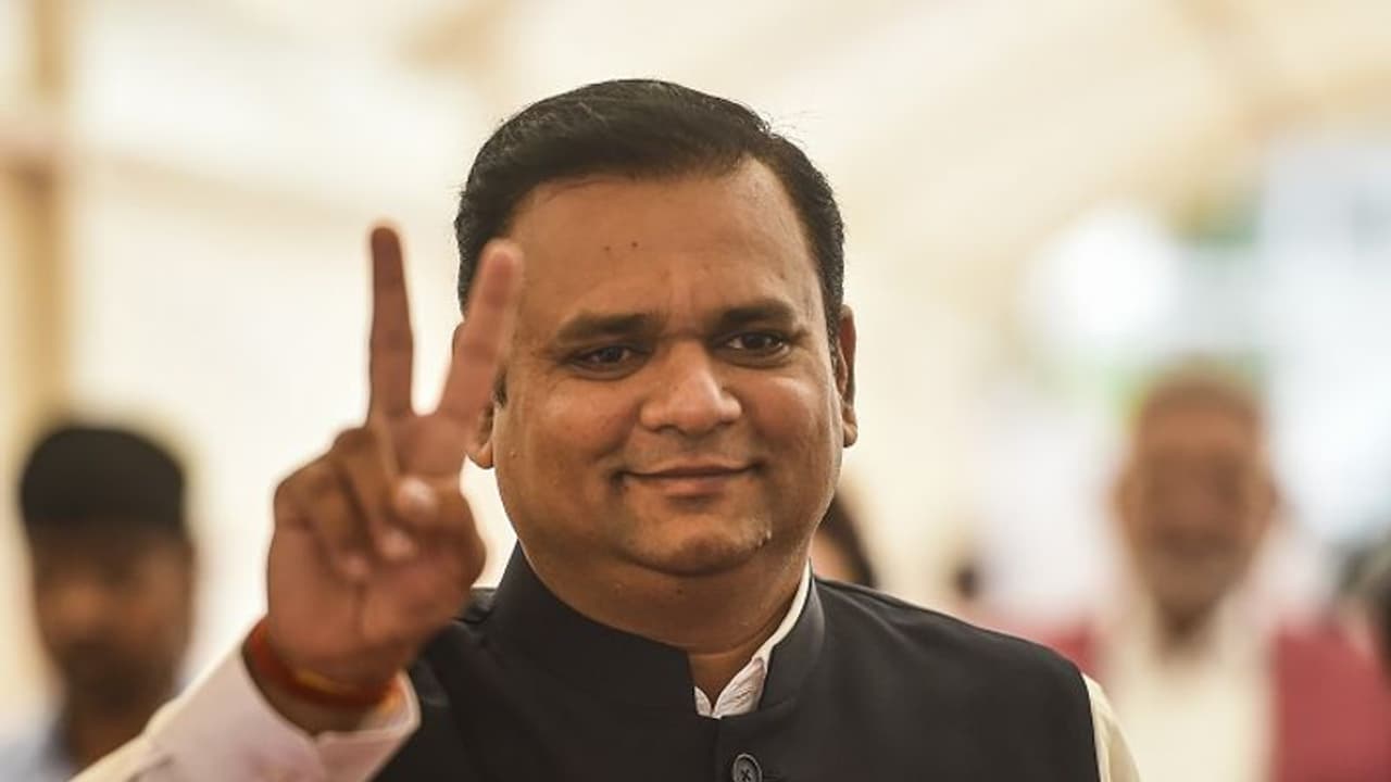 ಶಿಂಧೆ ಪಾಳಯದ ರಾಹುಲ್ ನಾರ್ವೇಕರ್ 'ಮಹಾ' ವಿಧಾನಸಭೆ ಸ್ಪೀಕರ್, MVAಯ ಎಲ್ಲಾ ಯತ್ನ ವಿಫಲ!