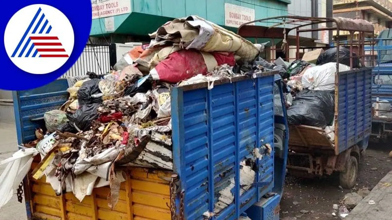 Bengaluru: ಪೌರಕಾರ್ಮಿಕರ ಪ್ರತಿಭಟನೆ: ಕಸಮಯವಾಗುತ್ತಿದೆ ಸಿಲಿಕಾನ್ ಸಿಟಿ