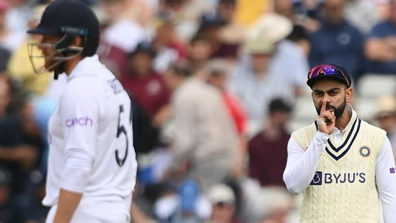 കോലിക്കെതിരെ വാളോങ്ങുന്ന ഇംഗ്ലീഷ് മാധ്യമങ്ങള്ക്കും കമന്റേറ്റര്മാര്ക്കും മറുപടിയുമായി വിന്ഡീസ് മുന്താരം കോലിക്കെതിരെ വാളോങ്ങുന്ന ഇംഗ്ലീഷ് മാധ്യമങ്ങള്ക്കും കമന്റേറ്റര്മാര്ക്കും മറുപടിയുമായി വിന്ഡീസ് മുന്താരം