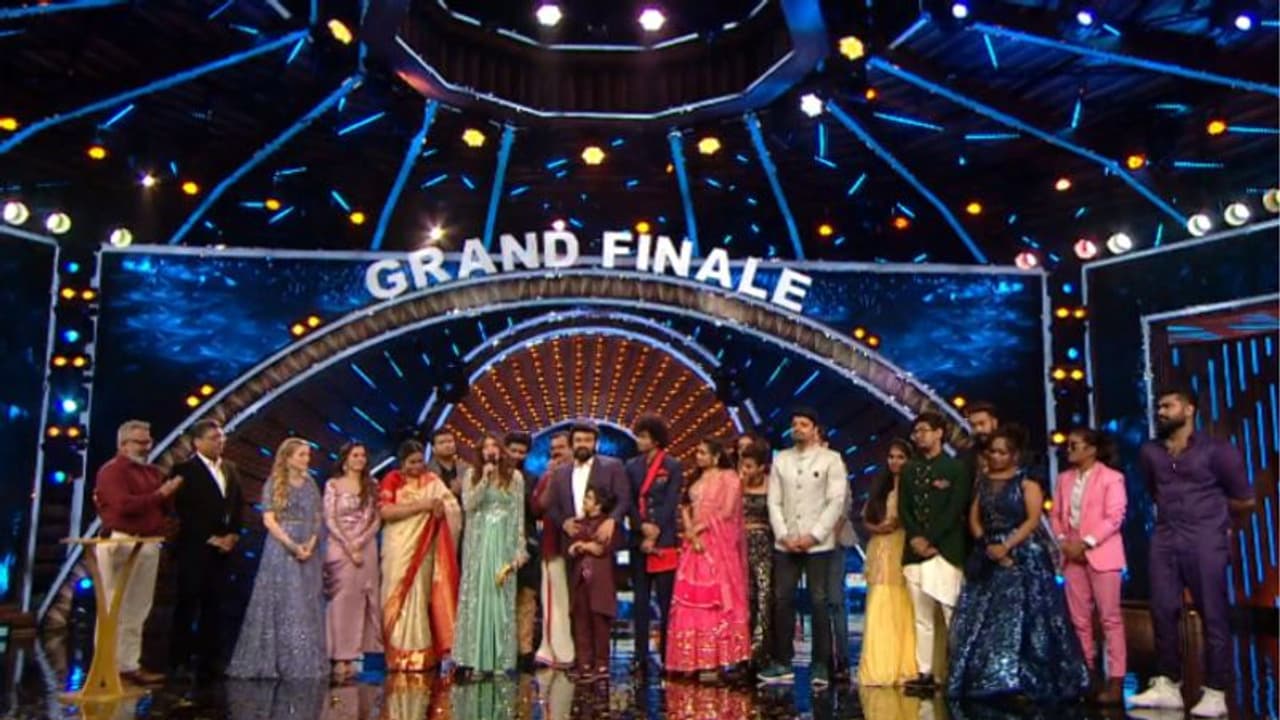 Bigg Boss : 'ഇപ്പോഴും ബിഗ് ബോസിന്റെ ഹീറോ ഡോ. റോബിൻ', വിജയിയായതിന് ശേഷം ദില്ഷയുടെ പ്രതികരണം Bigg Boss : 'ഇപ്പോഴും ബിഗ് ബോസിന്റെ ഹീറോ ഡോ. റോബിൻ', വിജയിയായതിന് ശേഷം ദില്ഷയുടെ പ്രതികരണം