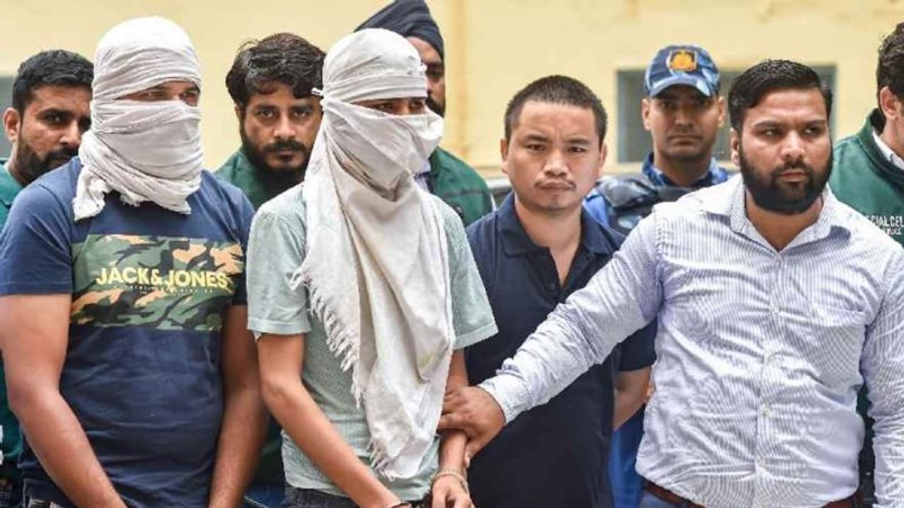 മൂസൈവാല കൊലപാതകം, വെടിയുതിർത്ത പതിനെട്ടുകാരൻ ഉൾപ്പെടെ രണ്ടുപേർ കൂടി പിടിയിൽ മൂസൈവാല കൊലപാതകം, വെടിയുതിർത്ത പതിനെട്ടുകാരൻ ഉൾപ്പെടെ രണ്ടുപേർ കൂടി പിടിയിൽ