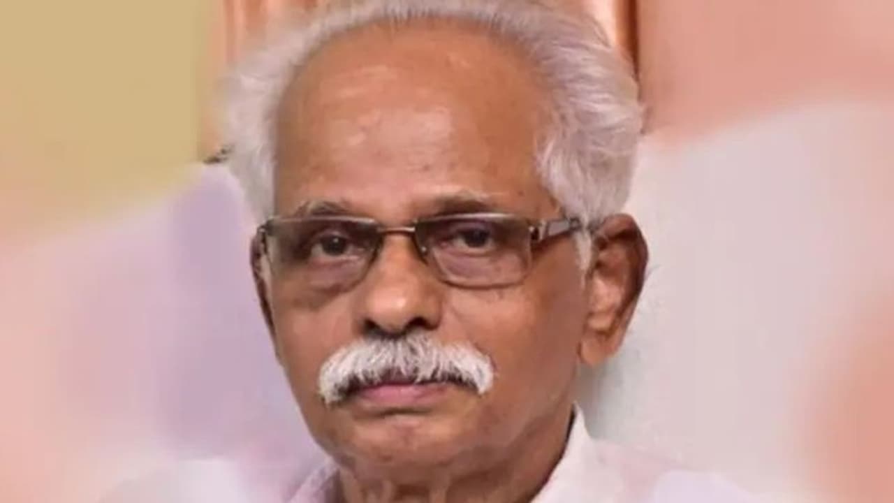 ഉദുമ മുന് എംഎല്എ പി രാഘവന് അന്തരിച്ചു ഉദുമ മുന് എംഎല്എ പി രാഘവന് അന്തരിച്ചു