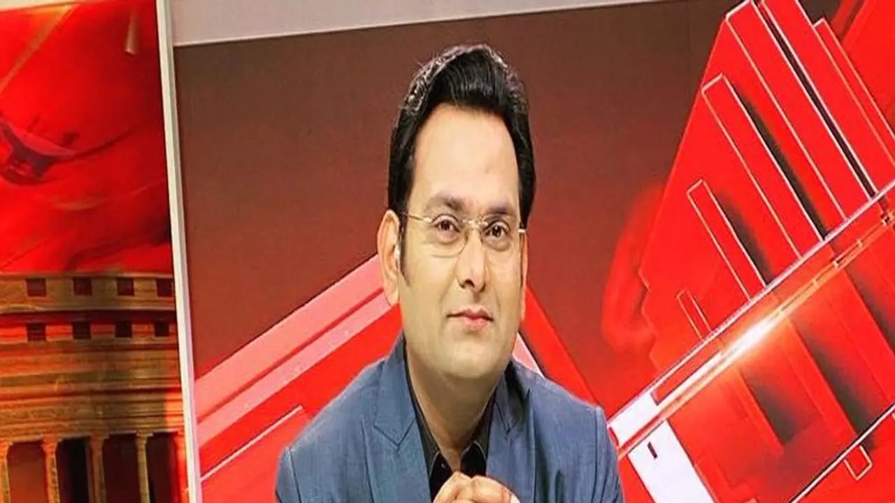 जर्नलिस्ट के घर पर छग पुलिस की दबिश, सोशल मीडिया पर लोगों ने दी ये प्रतिक्रिया जर्नलिस्ट के घर पर छग पुलिस की दबिश, सोशल मीडिया पर लोगों ने दी ये प्रतिक्रिया