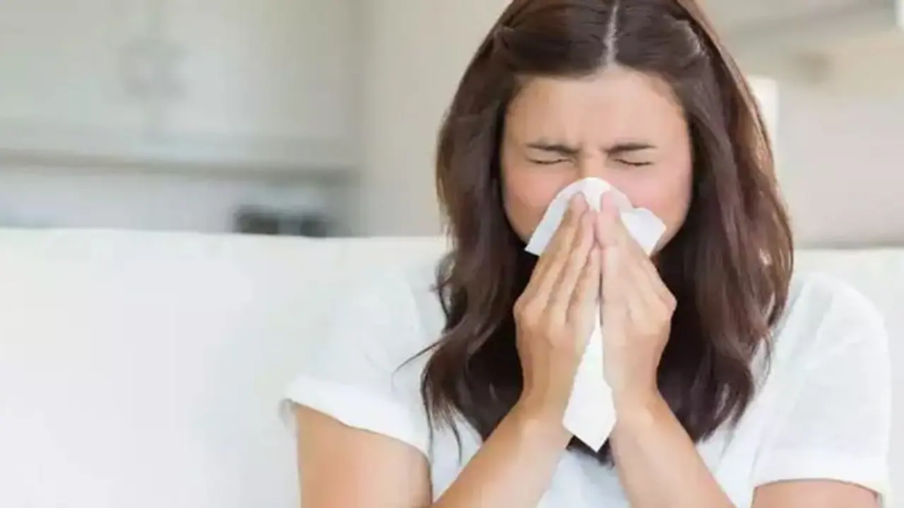 உங்களுக்கு அடிக்கடி உடம்பு சரியில்லையா? அப்போ உங்கள் படுக்கைக்கு அடியில் இத மட்டும் வையுங்கள்! உங்களுக்கு அடிக்கடி உடம்பு சரியில்லையா? அப்போ உங்கள் படுக்கைக்கு அடியில் இத மட்டும் வையுங்கள்!