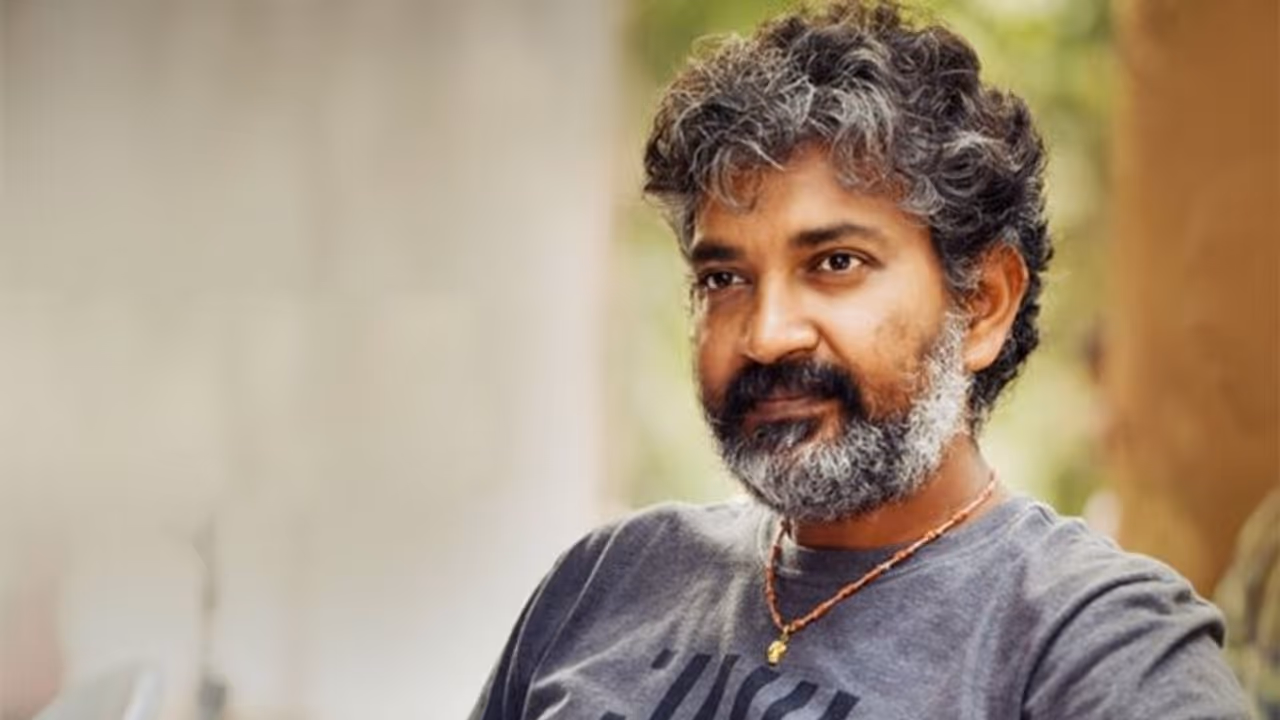 RRR director SS Rajamouli is not happy with Netflix, but why? Read this RRR director SS Rajamouli is not happy with Netflix, but why? Read this