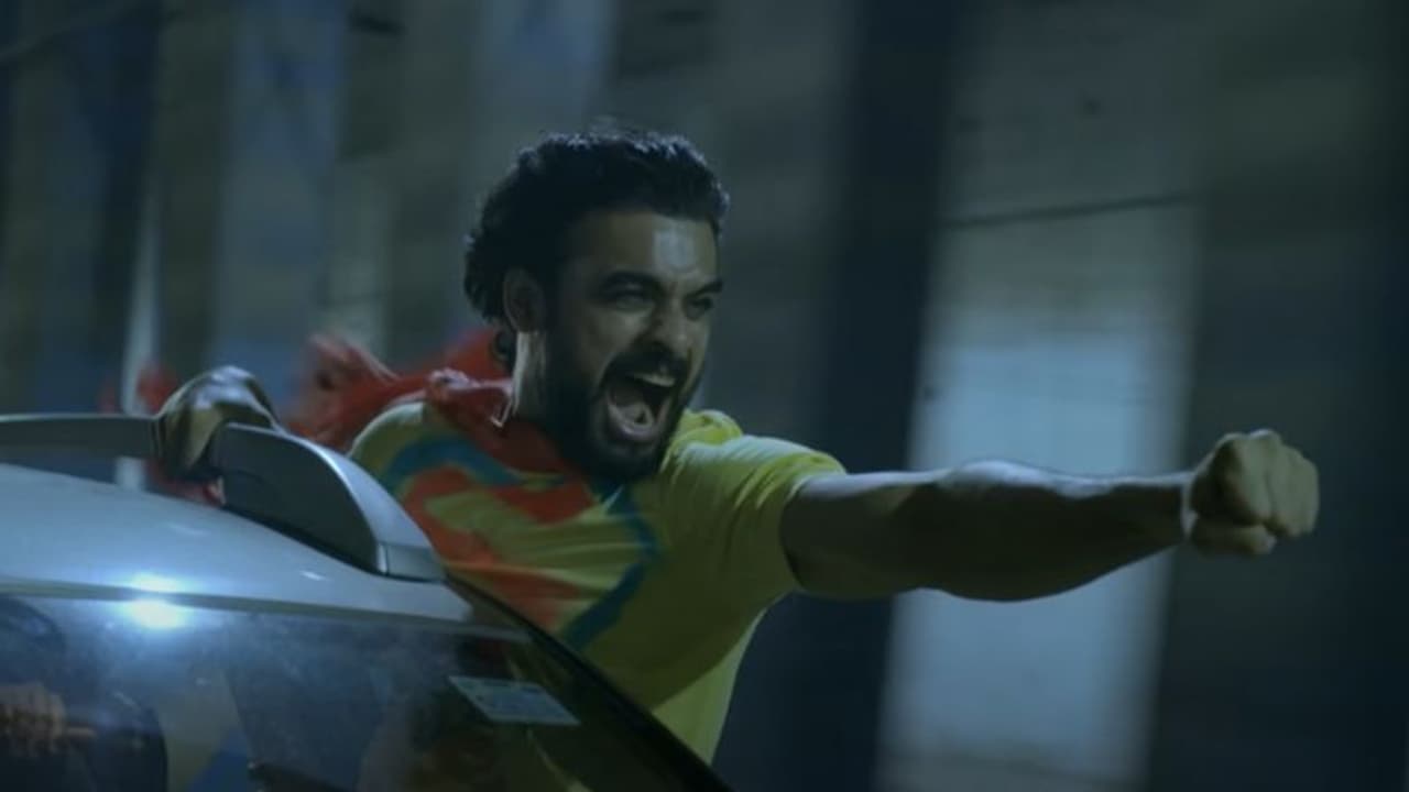 ടൊവിനോയുടെ ‍'ഡിയര്‍ ഫ്രണ്ട്' നെറ്റ്ഫ്ലിക്സിലേക്ക്; റിലീസ് തീയതി പ്രഖ്യാപിച്ചു