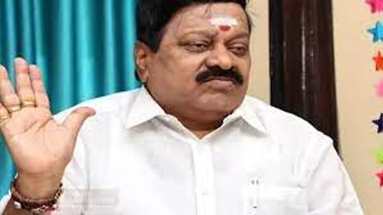 அதிமுக வில் இருந்து விலகினார் ஓபிஎஸ் ஆதரவாளர் கோவை செல்வராஜ் அதிமுக வில் இருந்து விலகினார் ஓபிஎஸ் ஆதரவாளர் கோவை செல்வராஜ்