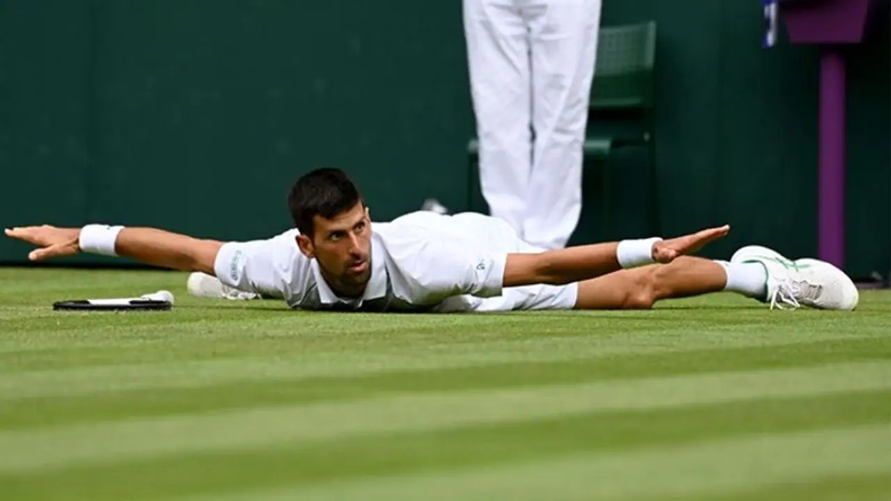 Wimbledon 2022: Djokovic fans go gaga over Serb's 'wings activated' eagle mode