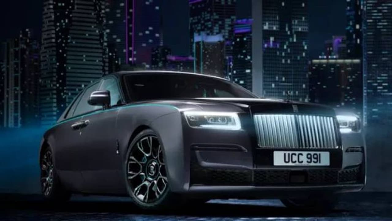 Mukesh Ambani: ముకేశ్ అంబానీ గ్యారేజీలో చేరిన మరో అత్యంత ఖరీదైన కారు.. ధర ఎంతో తెలుసా? Mukesh Ambani: ముకేశ్ అంబానీ గ్యారేజీలో చేరిన మరో అత్యంత ఖరీదైన కారు.. ధర ఎంతో తెలుసా?