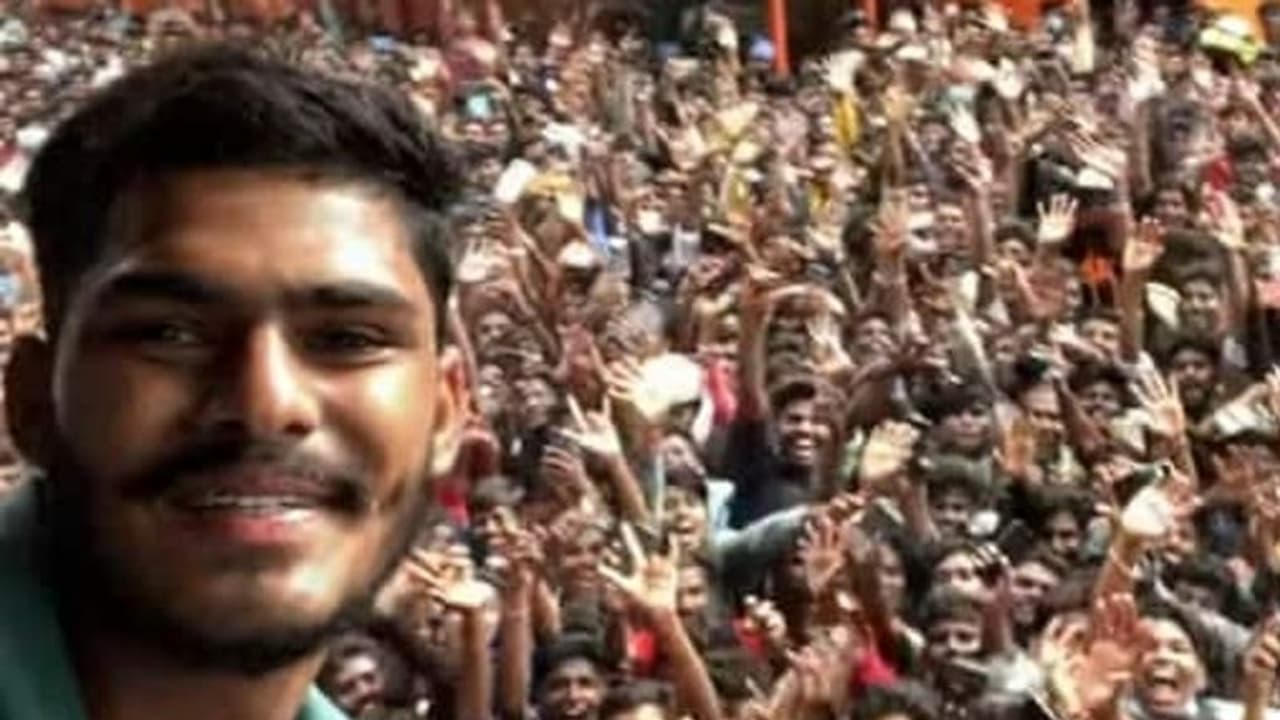 சாலை விதிகளை மதிக்காமல் பைக்கில் பறந்த TTF வாசன்... அதிரடி நடவடிக்கை எடுத்த காவல்துறை!!