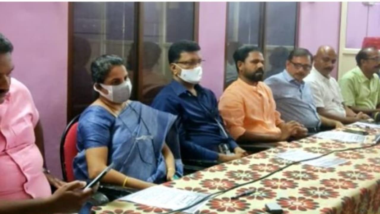 ചെങ്ങന്നൂർ ക്രിസ്ത്യൻ കോളേജിൽ നാല് പതിറ്റാണ്ടിന്റെ സ്നേഹ സംഗമം ജൂലൈ 9ന് ചെങ്ങന്നൂർ ക്രിസ്ത്യൻ കോളേജിൽ നാല് പതിറ്റാണ്ടിന്റെ സ്നേഹ സംഗമം ജൂലൈ 9ന്