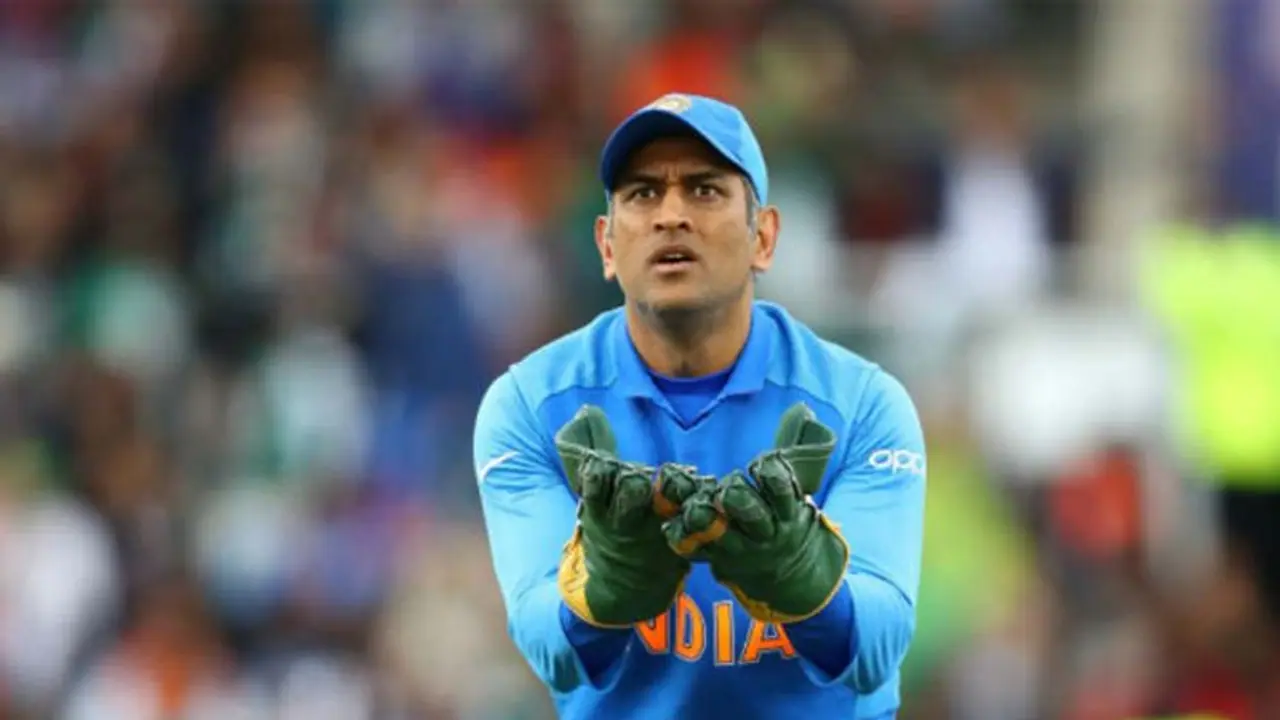 എം എസ് ധോണിക്ക് ഇന്ന് 41 വയസ്; പിറന്നാള് ആഘോഷിച്ച് ഇതിഹാസ ക്യാപ്റ്റന് വീഡിയോ എം എസ് ധോണിക്ക് ഇന്ന് 41 വയസ്; പിറന്നാള് ആഘോഷിച്ച് ഇതിഹാസ ക്യാപ്റ്റന് വീഡിയോ