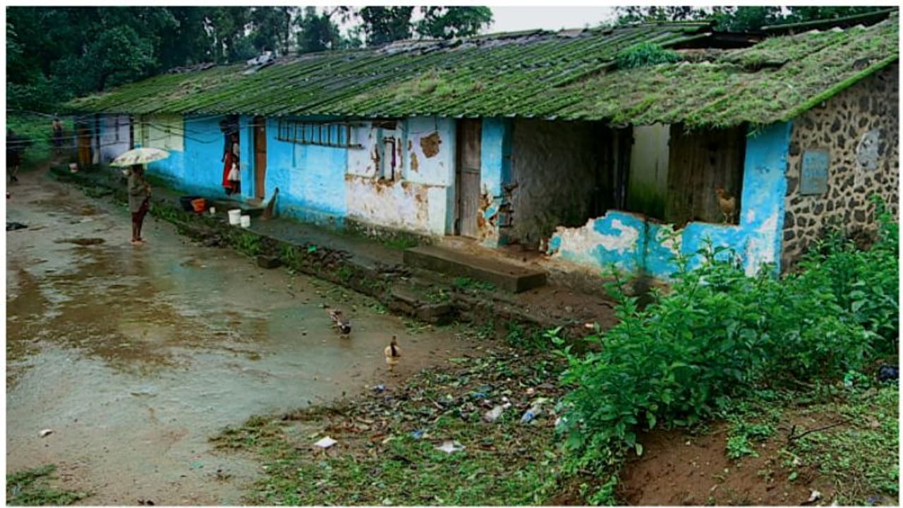 കാലവർഷം കനത്തു, ഇടുക്കിയിലെ ലയങ്ങളിൽ പരിശോധന; അപകടാവസ്ഥയിലുള്ളതിൽ നിന്നും ആളുകളെ മാറ്റും 