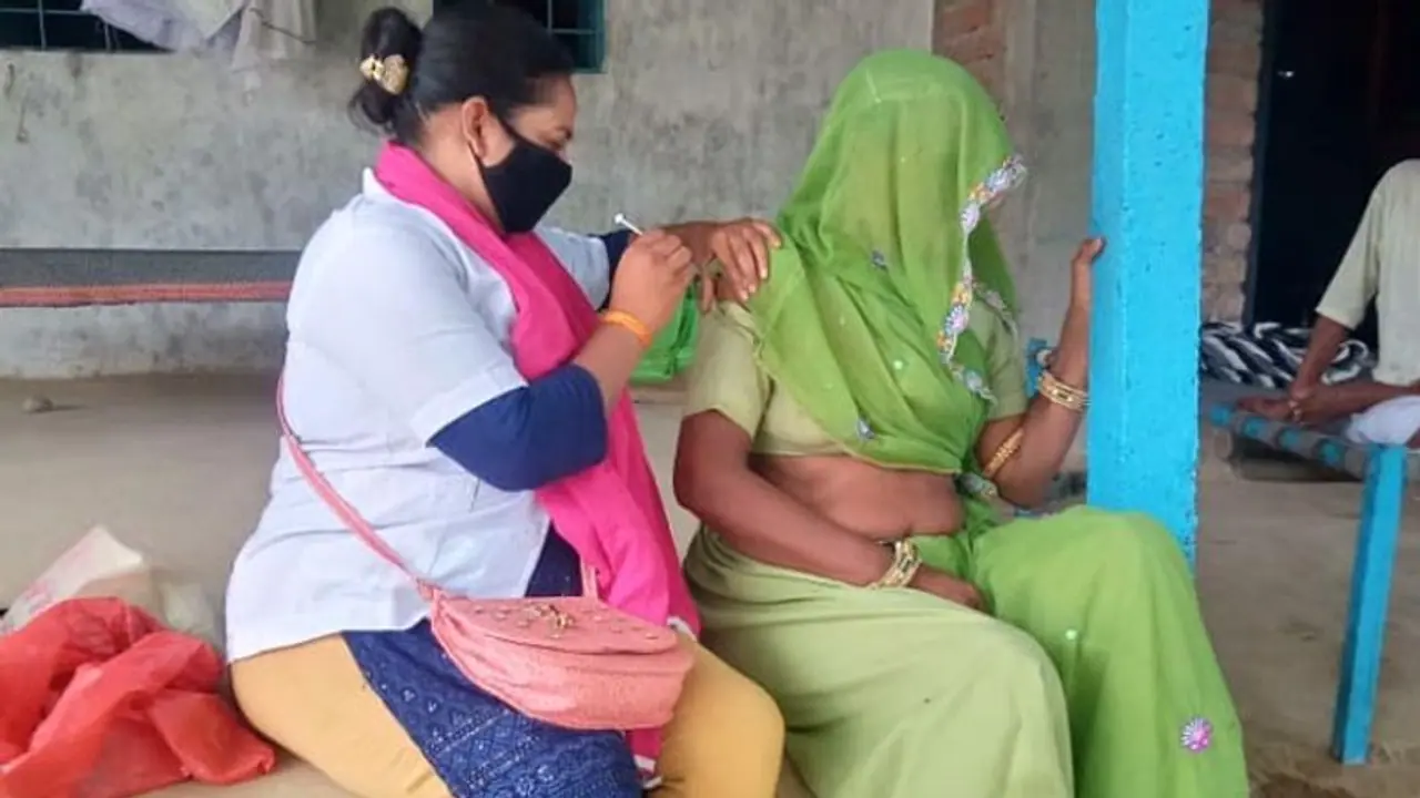 കൊവിഡ് കേസുകൾ വീണ്ടും കൂടുന്നു, 24 മണിക്കൂറിനിടെ 17,135 പേർക്ക് കൊവിഡ്, 47 മരണം