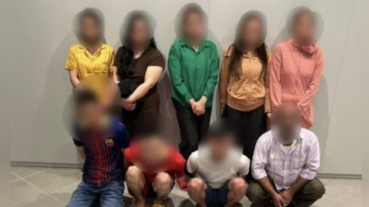 ഓണ്‍ലൈനിലൂടെ അനാശാസ്യ പ്രവര്‍ത്തനം; ഒന്‍പത് പ്രവാസികള്‍ അറസ്റ്റില്‍