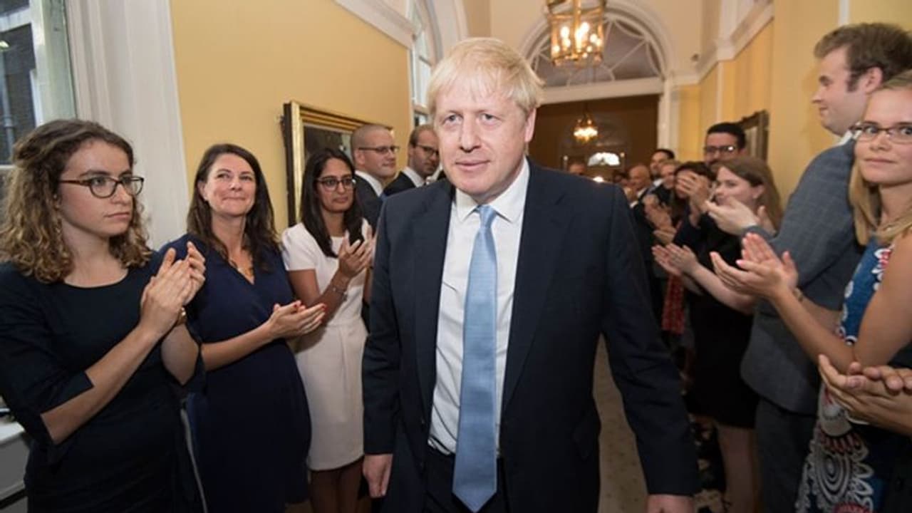 ब्रिटिश पीएम बोरिस जॉनसन ने कह दी बड़ी बात...अपने उत्तराधिकारी को लेकर किया यह खुलासा ब्रिटिश पीएम बोरिस जॉनसन ने कह दी बड़ी बात...अपने उत्तराधिकारी को लेकर किया यह खुलासा