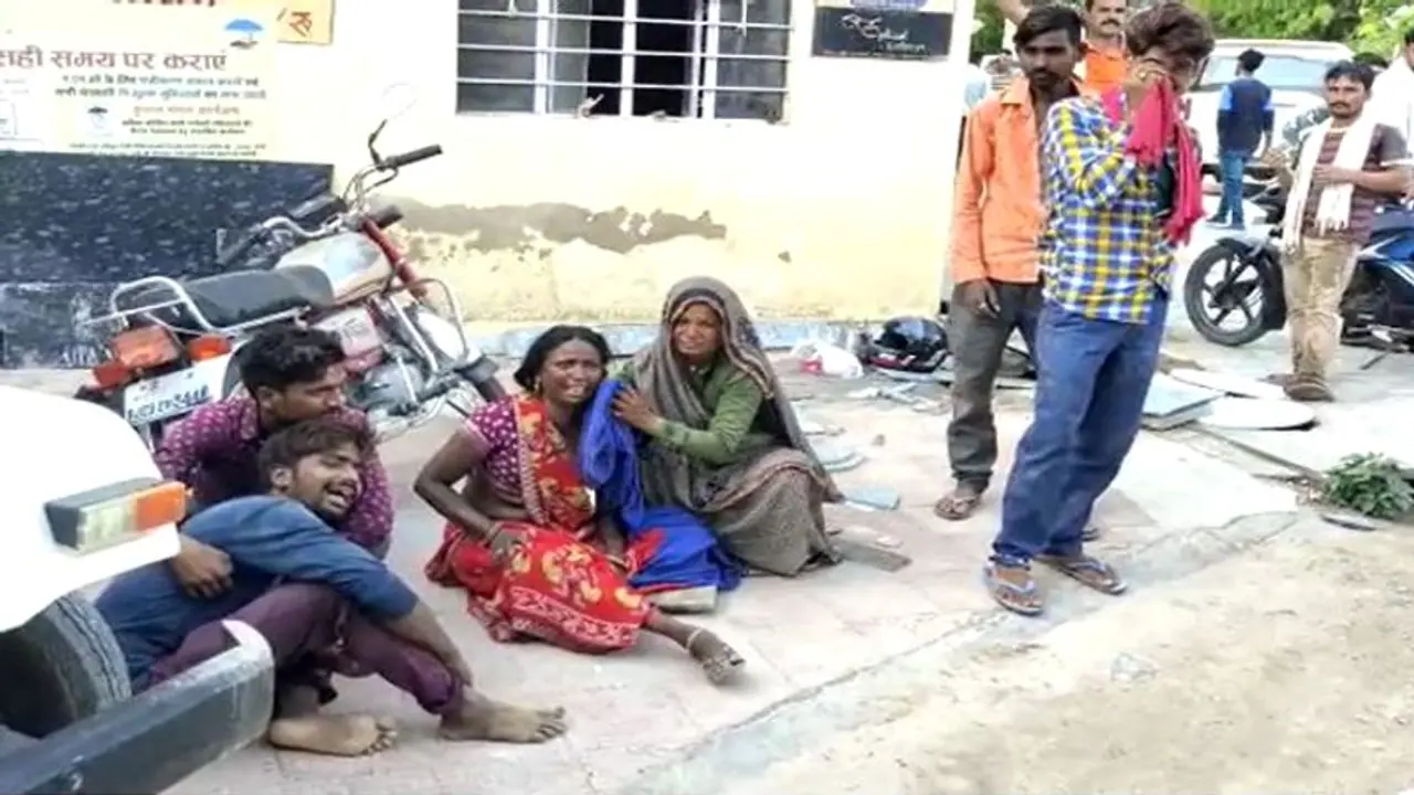 सीकर में हुआ दर्दनाक हादसाः मां की आंखों के सामने ही मौत के मुंह में समा गया 8 महीने का मासूम सीकर में हुआ दर्दनाक हादसाः मां की आंखों के सामने ही मौत के मुंह में समा गया 8 महीने का मासूम