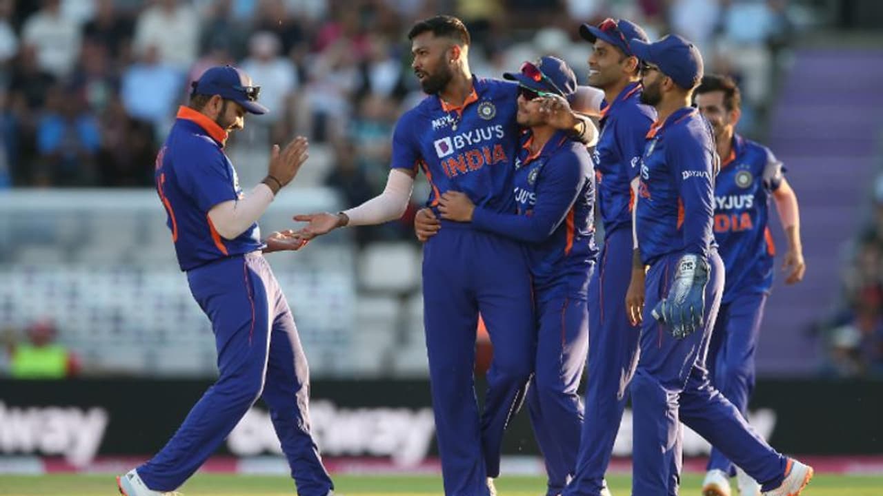 'ഒരാള്, എന്നാല് രണ്ട് താരങ്ങളുടെ ഗുണം ചെയ്യും'; ഇന്ത്യന് യുവ ക്രിക്കറ്ററെ പുകഴ്ത്തി ഗ്ലെന് മഗ്രാത്ത് 'ഒരാള്, എന്നാല് രണ്ട് താരങ്ങളുടെ ഗുണം ചെയ്യും'; ഇന്ത്യന് യുവ ക്രിക്കറ്ററെ പുകഴ്ത്തി ഗ്ലെന് മഗ്രാത്ത്