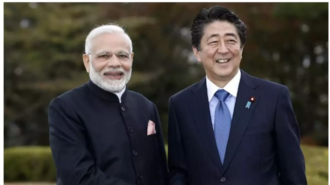 'വേദനാജനകം, ആബെയുടെ ആരോഗ്യത്തിനായി പ്രാർത്ഥിക്കുന്നു': പ്രധാനമന്ത്രി നരേന്ദ്രമോദി 'വേദനാജനകം, ആബെയുടെ ആരോഗ്യത്തിനായി പ്രാർത്ഥിക്കുന്നു': പ്രധാനമന്ത്രി നരേന്ദ്രമോദി