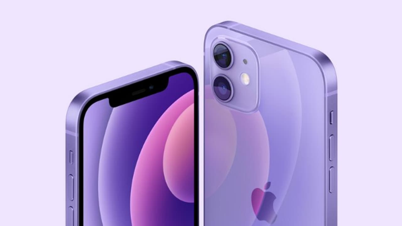 आधी कीमत में मिल रहा iPhone 12, खरीदने के लिए मची होड़, Offers जानकर आपका भी ललचा जाएगा मन