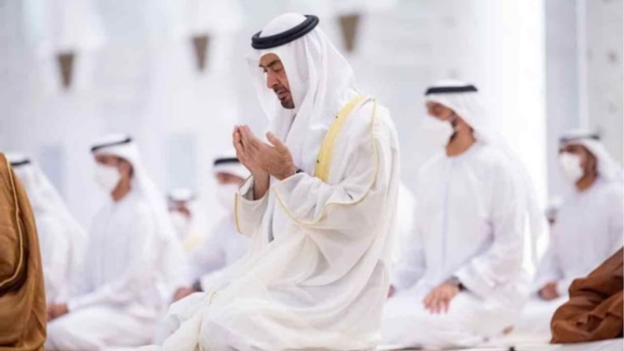 ബലി പെരുന്നാള് നിറവില് ഗള്ഫ് രാജ്യങ്ങള്; ഹജ്ജ് കര്മങ്ങള് പുരോഗമിക്കുന്നു ബലി പെരുന്നാള് നിറവില് ഗള്ഫ് രാജ്യങ്ങള്; ഹജ്ജ് കര്മങ്ങള് പുരോഗമിക്കുന്നു