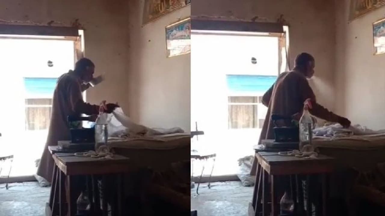 'അയ്യേ ഇങ്ങനെയാണോ വസ്ത്രം തേക്കുന്നത്'; തേപ്പുകാരന്റെ വീഡിയോ വൈറൽ 'അയ്യേ ഇങ്ങനെയാണോ വസ്ത്രം തേക്കുന്നത്'; തേപ്പുകാരന്റെ വീഡിയോ വൈറൽ