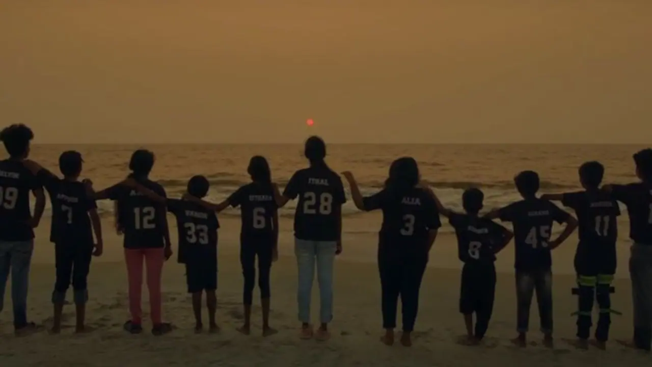 Madappally United Movie : മടപ്പള്ളിക്കും കെനിയക്കുമിടയിൽ ഒരു ബോൾ അകലം; 'മടപ്പള്ളി യുണൈറ്റഡ്' റിവ്യൂ