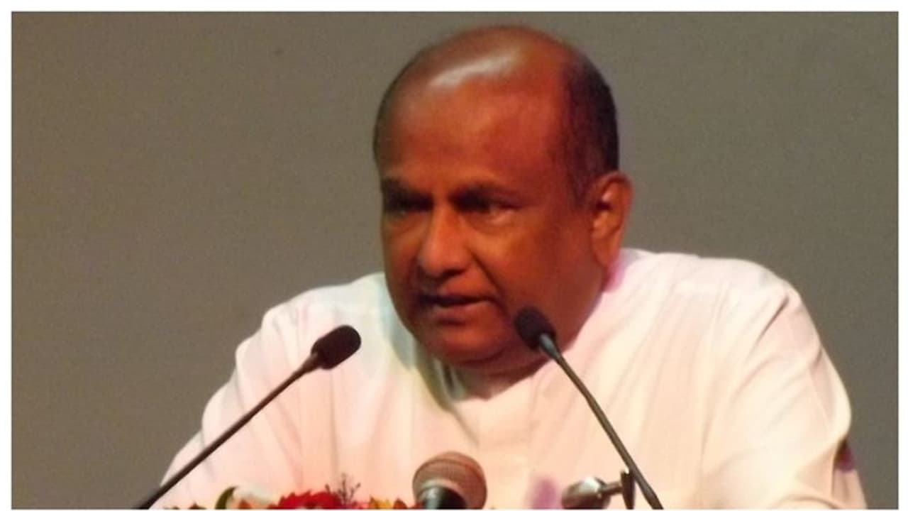 ലങ്കയില്‍ സ്‍പീക്കര്‍ താത്കാലിക പ്രസിഡന്‍റാകും; ഒരുമാസത്തിന് ശേഷം പുതിയ പ്രസിഡന്‍റ്