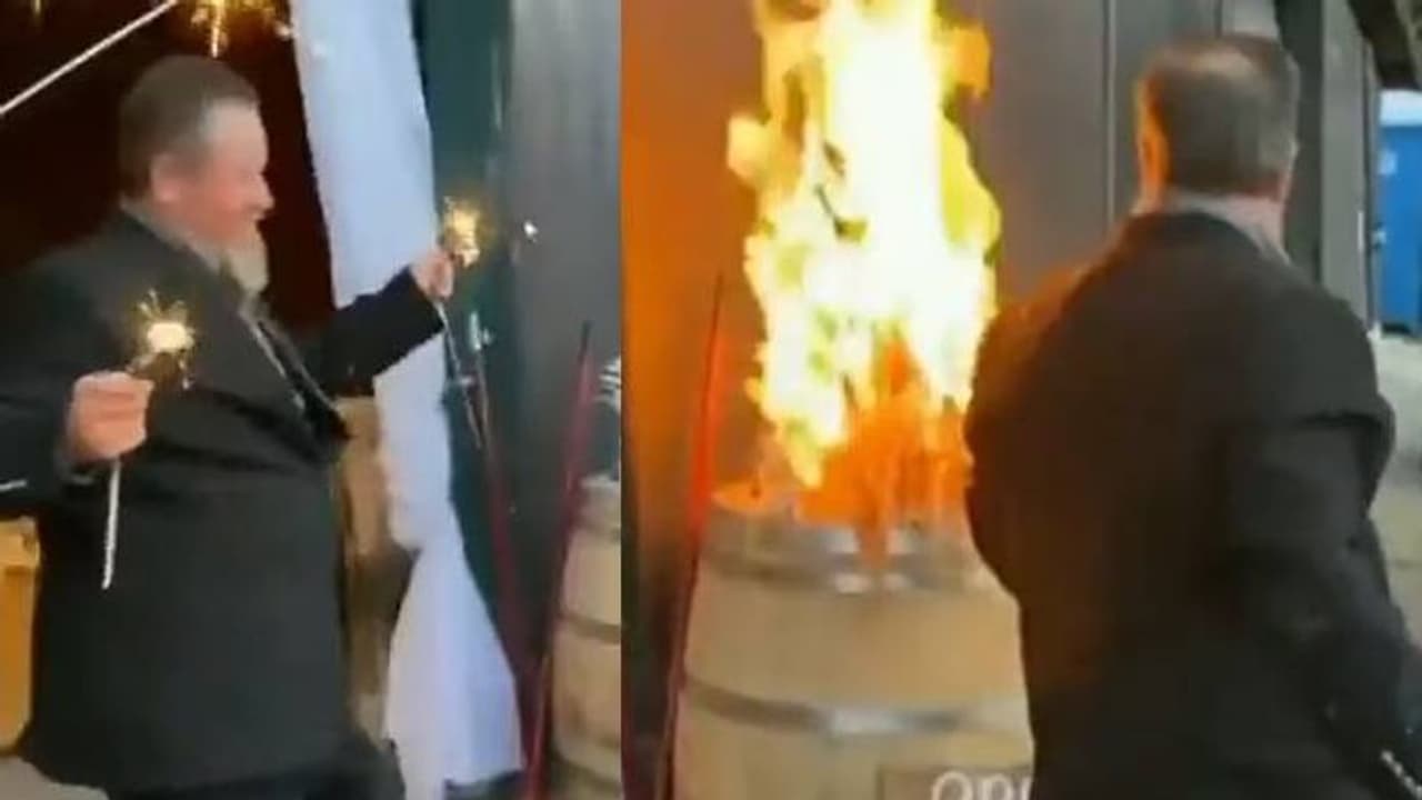 തീപിടിച്ച ഡാൻസ്: വിവാഹാഘോഷത്തിൽ മദ്യപിച്ച് നൃത്തം, തീപടർന്നു 