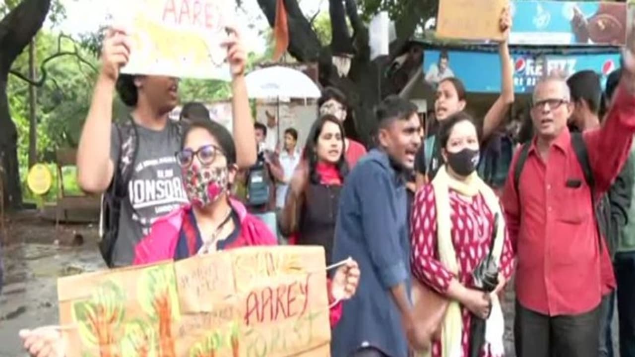 आरे मेट्रो प्रोजेक्ट के विरोध में शामिल हुए आदित्य ठाकरे, एकनाथ शिंदे ने बदला था उद्धव सरकार का फैसला