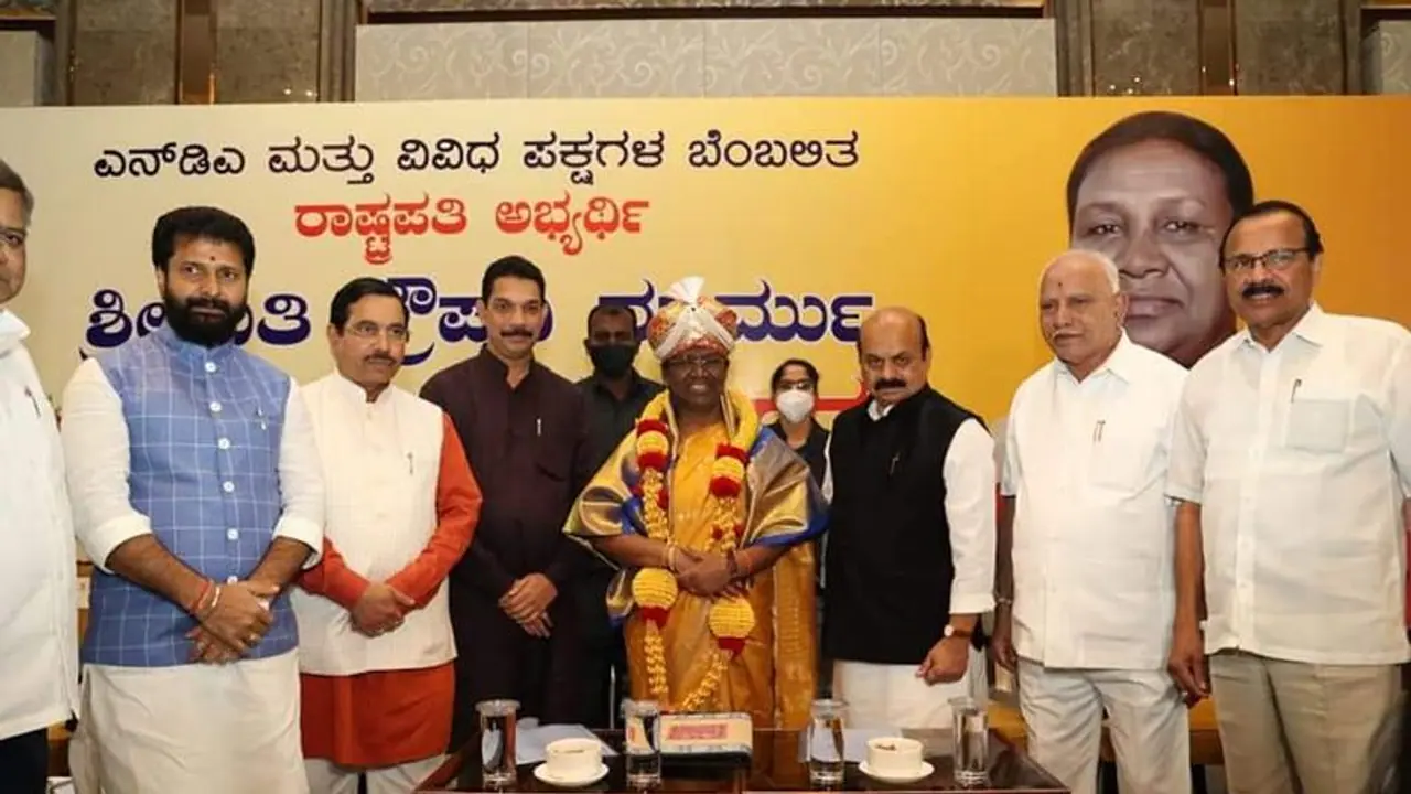 ದ್ರೌಪದಿ ಸಭೆಗೆ ಗೈರಾದ ರಾಜ್ಯದ 21 ಶಾಸಕರ ಬಳಿ ನಿಖರ ಕಾರಣ ಕೇಳಿದ ಬಿಜೆಪಿ ದ್ರೌಪದಿ ಸಭೆಗೆ ಗೈರಾದ ರಾಜ್ಯದ 21 ಶಾಸಕರ ಬಳಿ ನಿಖರ ಕಾರಣ ಕೇಳಿದ ಬಿಜೆಪಿ